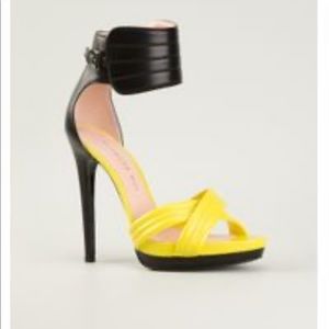 Barbara Bui Yellow/Black Ankle Cuff Sandal